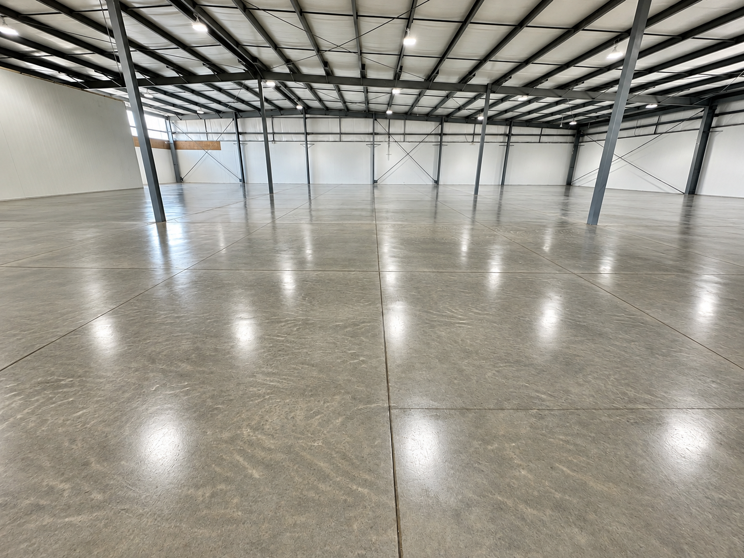 Pulido y densificado de concreto — Epoxher pisos industriales Mexicali